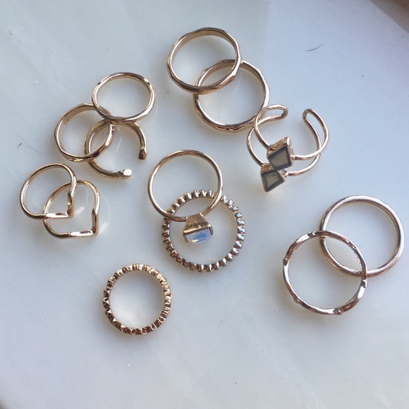 Rings - Picture 4 of 5